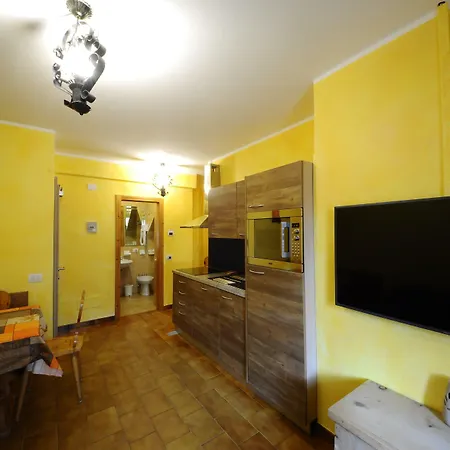 아파트 Casa Longa By *